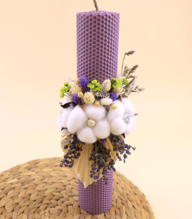 Lumanare botez tip fagure de culoare mov cu flori de bumbac model 2024