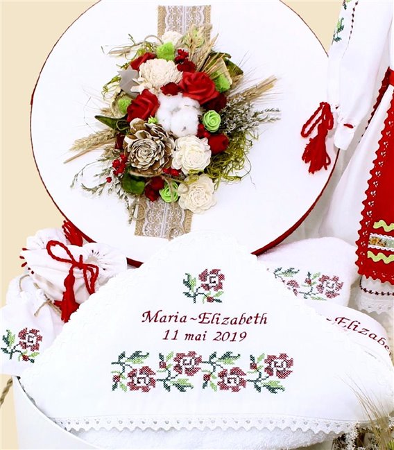 Trusou botez traditional cutie decorata